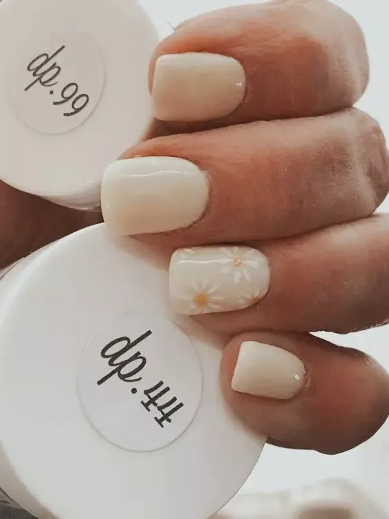 101+ Trending Spring Nails To Do This Season | Chasing Daisies